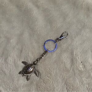 Silver Turtle Keychain